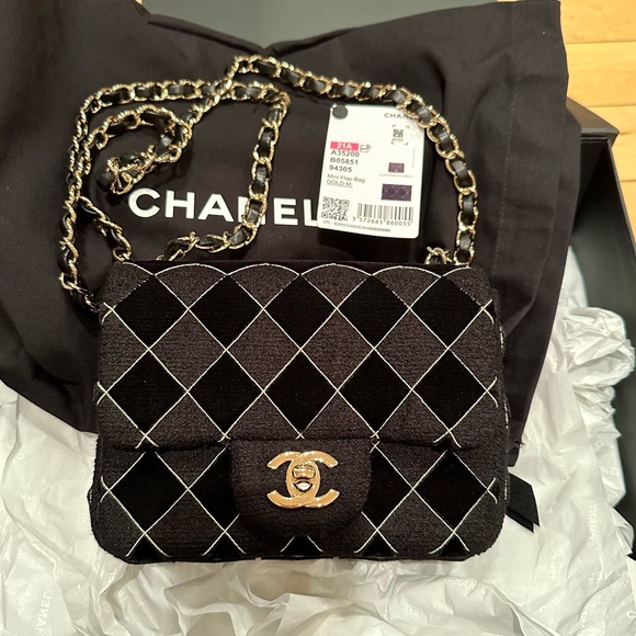 Chanel square mini flap in black velvet & tweed; gold hdwe - Picture 1 of 14